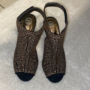 Super cute and comfy Jeffrey Campbell shoes